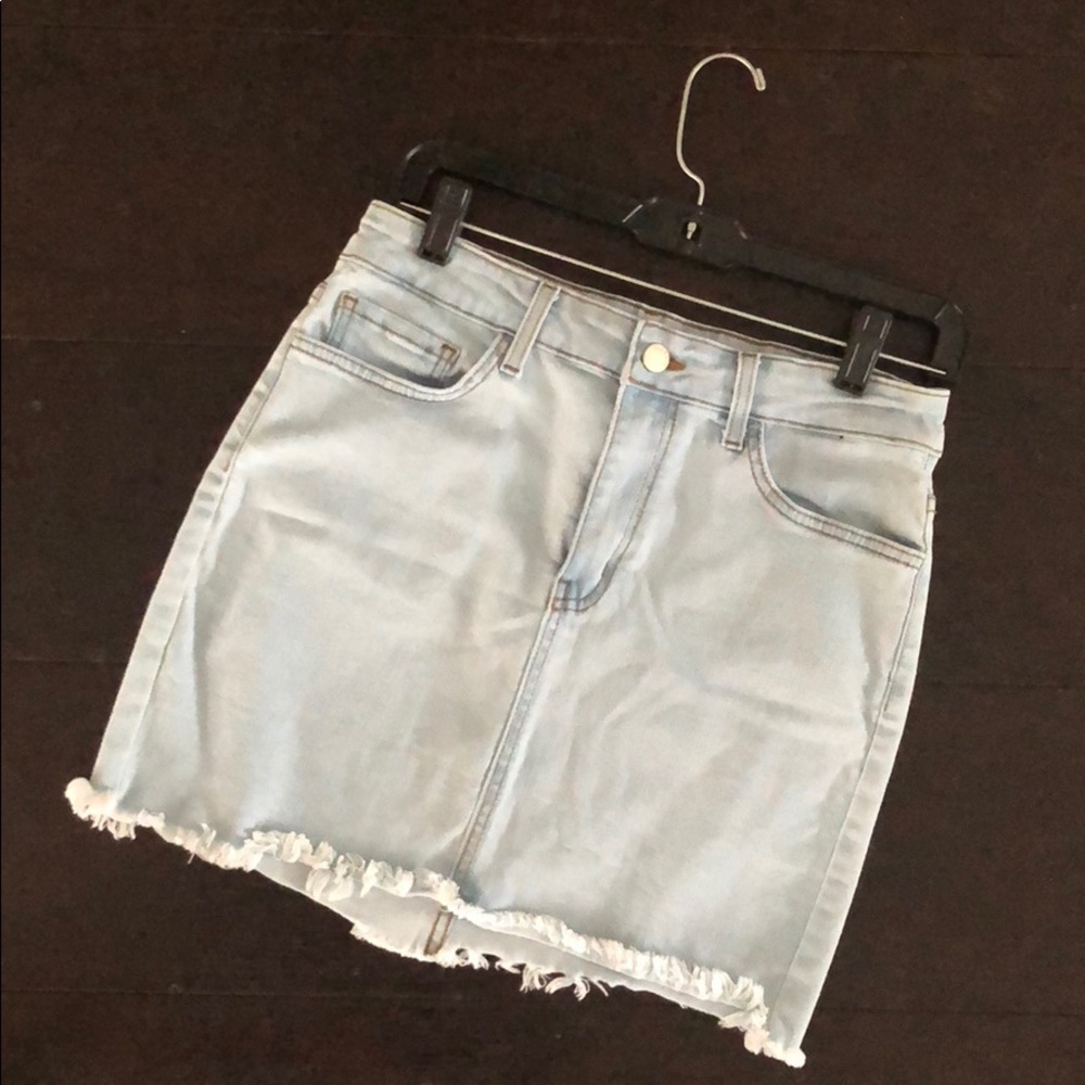 Lulu’s O2 Denim mini skirt